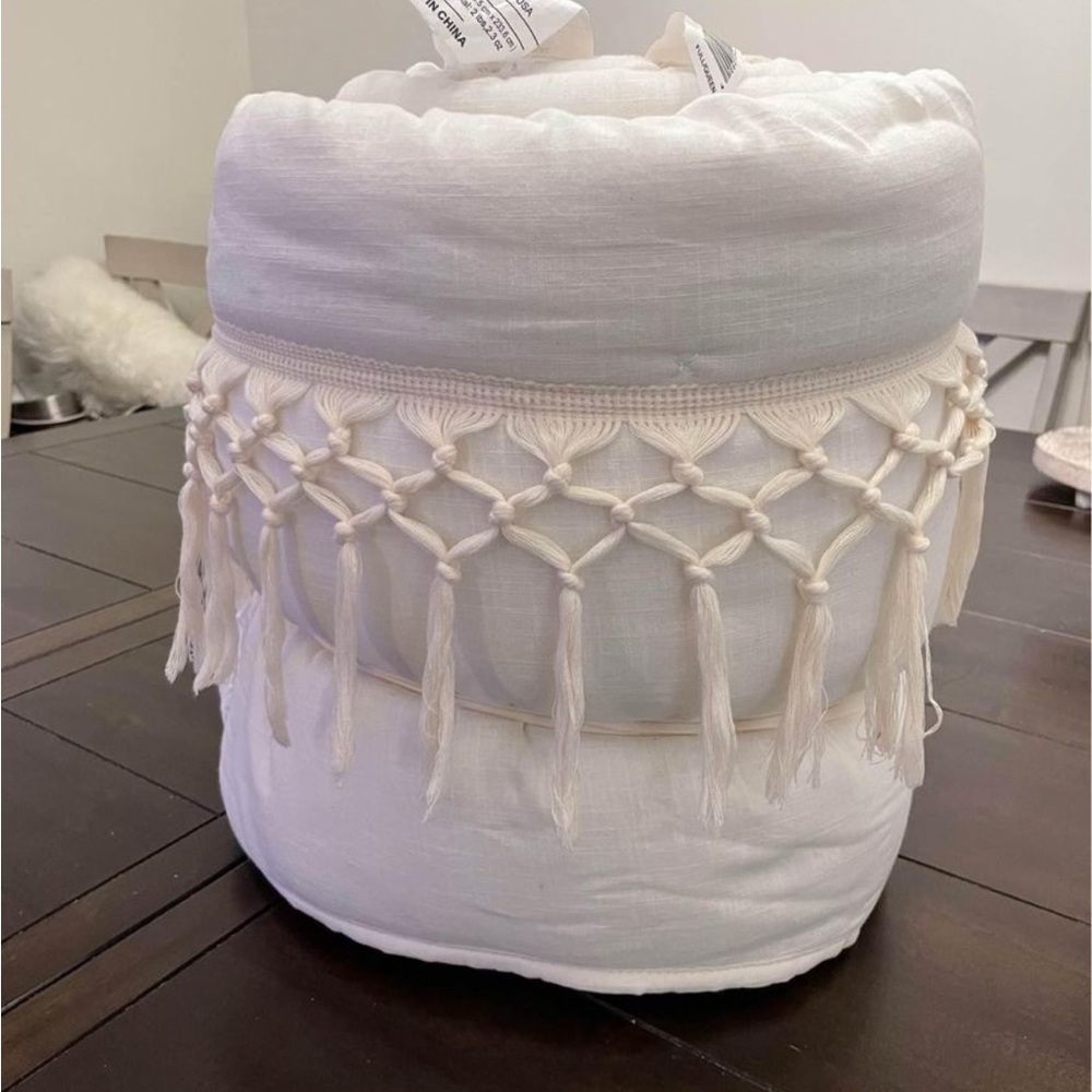 Queen/Full Tassel Tufted Quilt by Opalhouse Collection